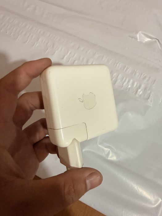Срочно продам MacBook Pro 2019