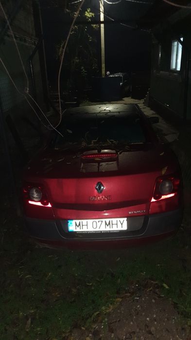 Vând Renault megane 2