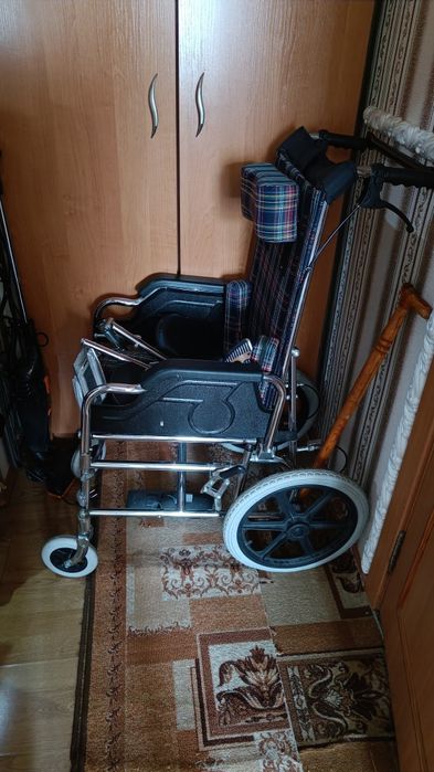 Коляски инвалидные