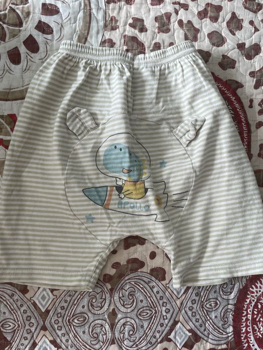 Продам детские вещи