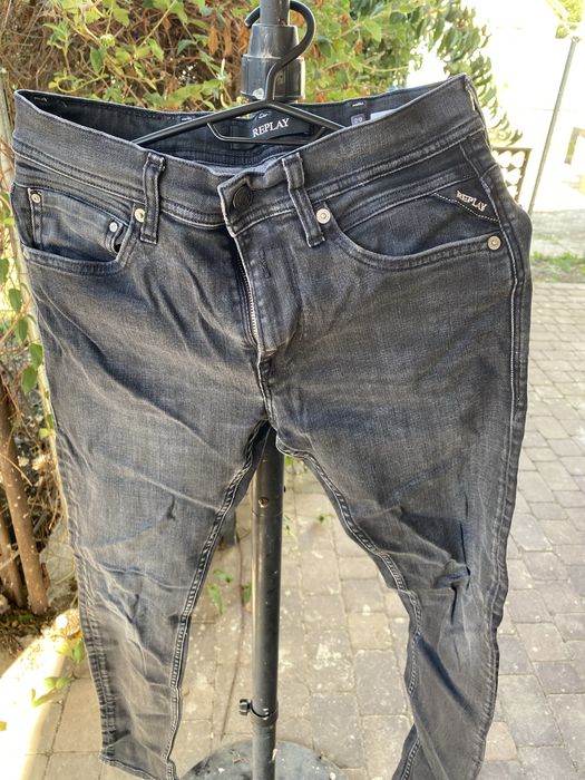 Vand Pantaloni Tommy + Replay