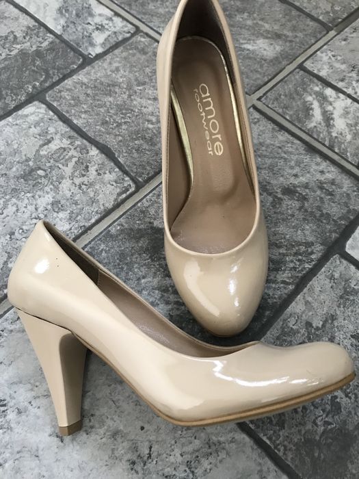 Лот Елегантни Дамски Обувки-36 номер