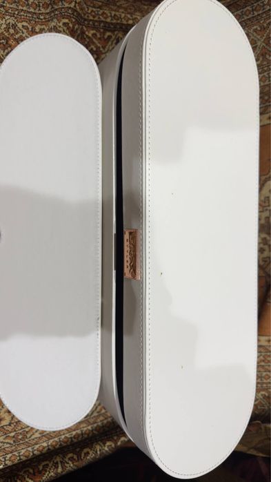 Dayson yangi sotiladi