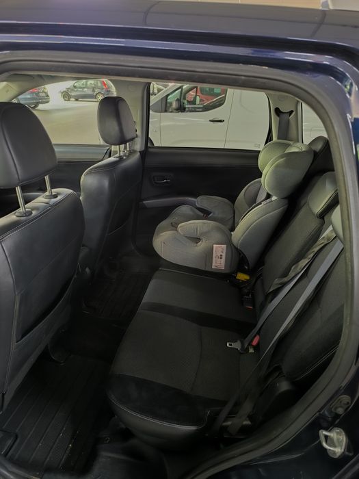Mitsubishi outlander 2010 face