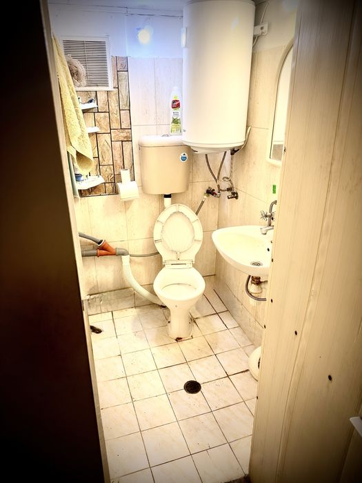 Топ цена-Етаж от къща, гр. Ямбол Център