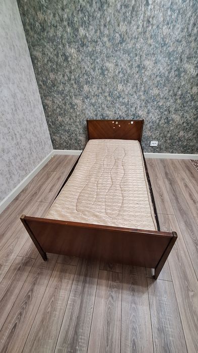 Продаются 2 румынские кровати