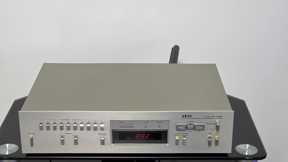 Tuner stereo Akai AT-S55