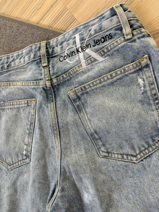 Calvin Klein, Guess - нови дънки за 14 години