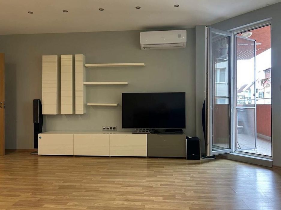 Дава се под наем Тристаен апартамент в София, Студентски град - 106 кв.м за 999 € - Снимка #2