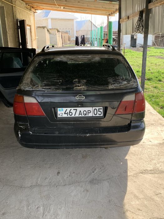 Nissan примера 2000 года