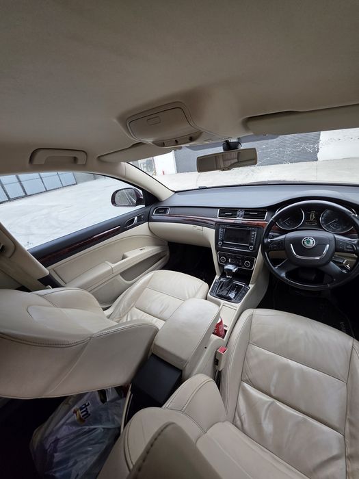 Dezmembrez skoda superb 2 si superb facelift
