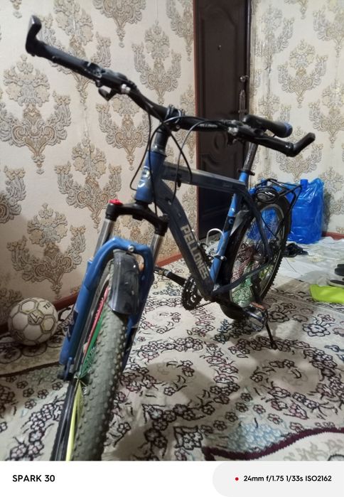 Velosiped pellones turishi moshniy hech qayeri sinmagan buzilmagan