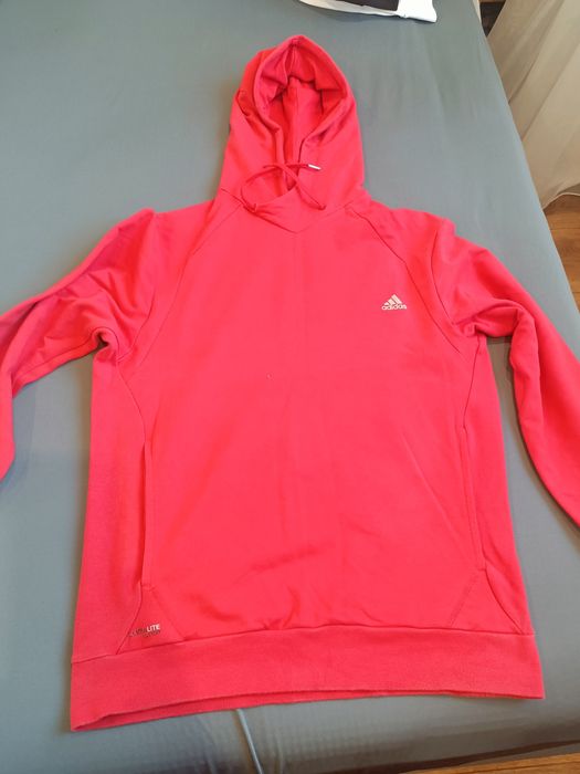 Горница nike adidas тениска и суичър