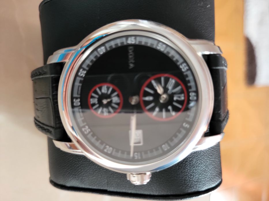 Ceas Doxa  Tc Two 890.10. 105.01 Regulator Steel