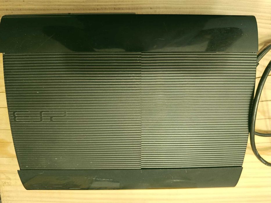 Consolă PlayStation 3 + Controller Atrix + Cablu Alimentare