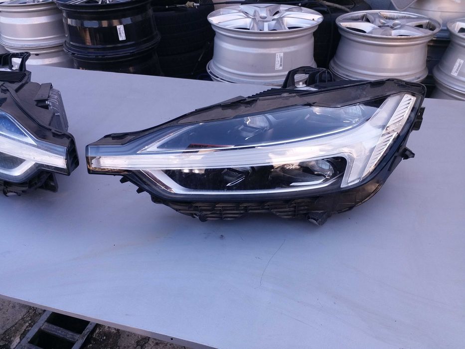 Faruri led / Stop & Lampa Spate VOLVO Xc60 II 2018-2022 + Piese Xc60