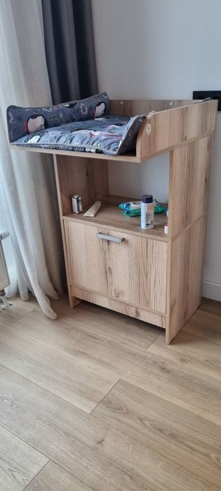 Пеленальный столик