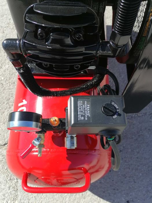 100 литра Маслен Въздушен компресор за възДух 360л/мин дебит