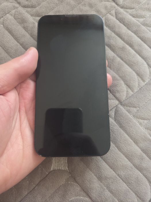 Айфон 13 акб 87 без торга