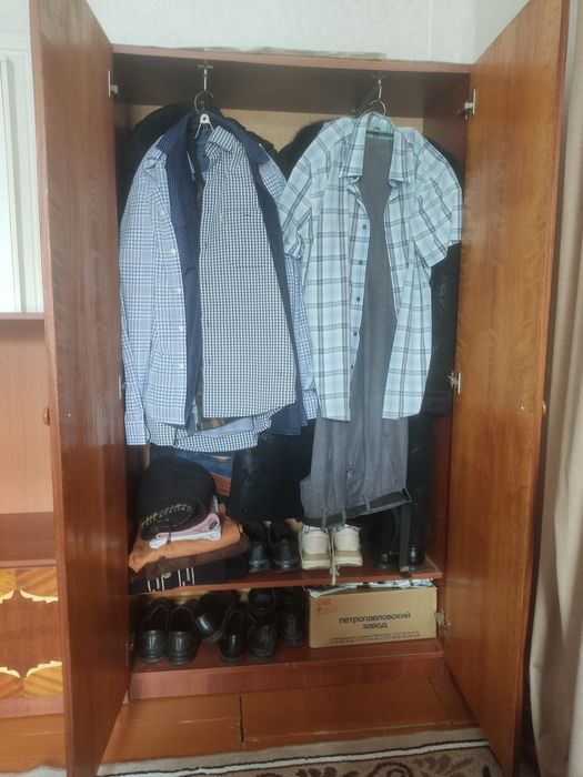 Шкаф с тумбой с инкрустацией