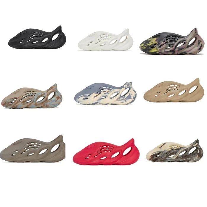 Супер Цена! Тапочки Adidas Yeezy  Foam Runner ! Люкс качество!