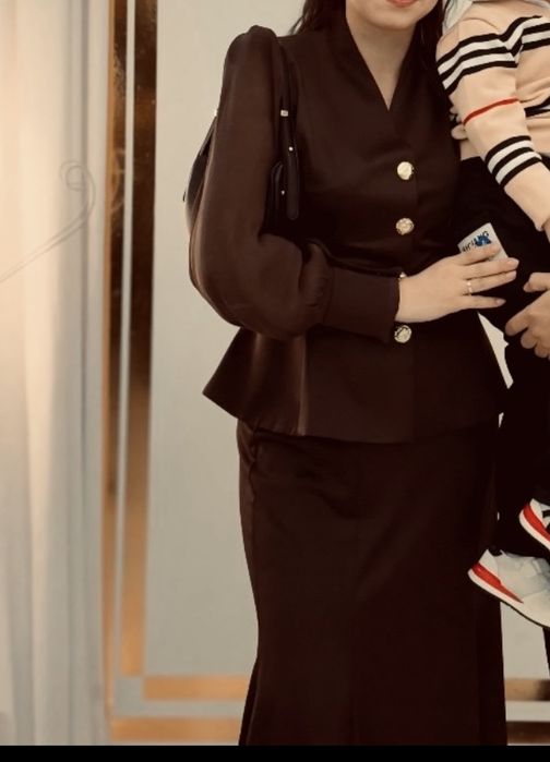 Продам платья вечерний