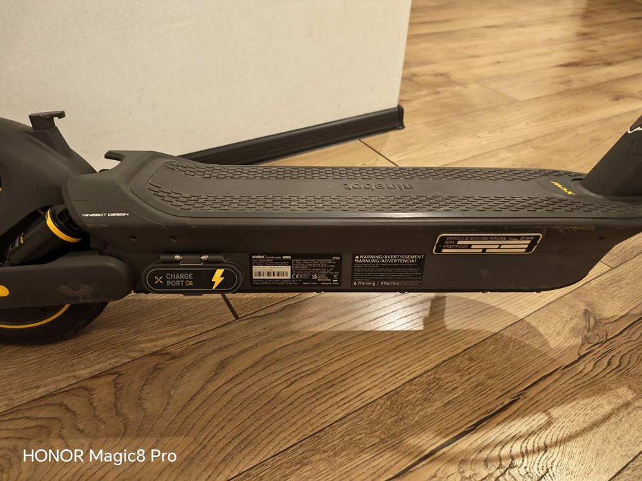 Електрическа тротинетка SEGWAY MAXG2