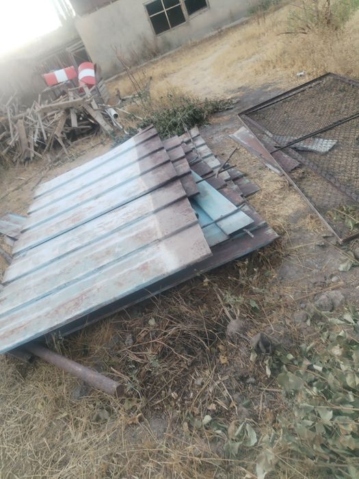 Прочный металл от забора