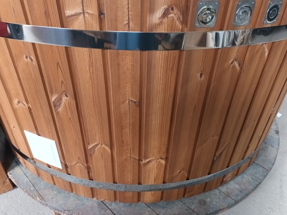 Ciubar din fibra de sticla, "Wellness" diam.2.25m cu soba incorporata