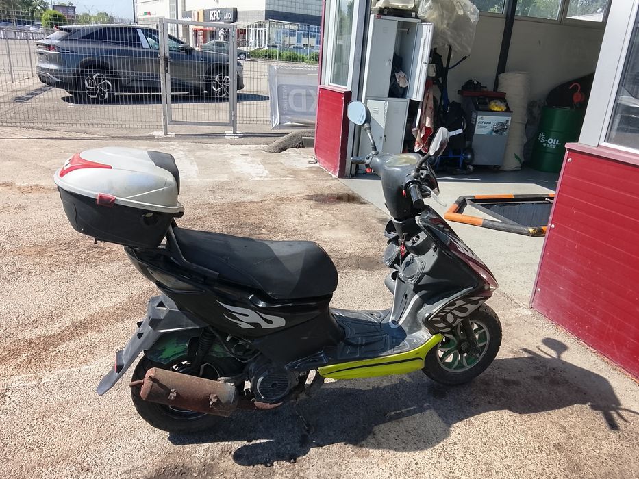 Продается мопед 150 куб