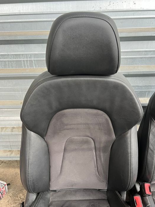 Салон за Ауди AUDI A5 4 врати кожа+плат Алкантар Ел. Рекаро 313