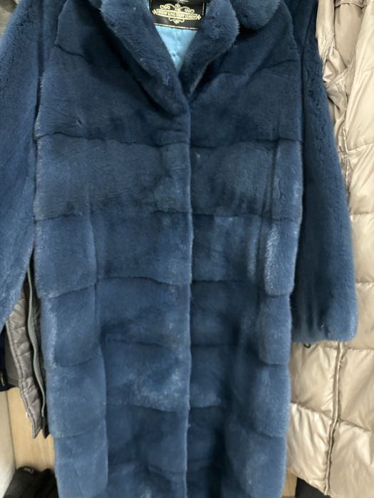 Продам норковую шубу