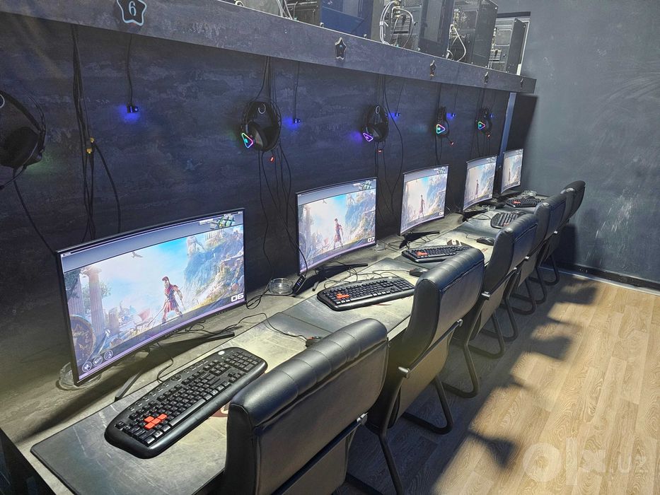Game club ushin 10 kompyuter satiladi. 240 hz monitorlari menen.