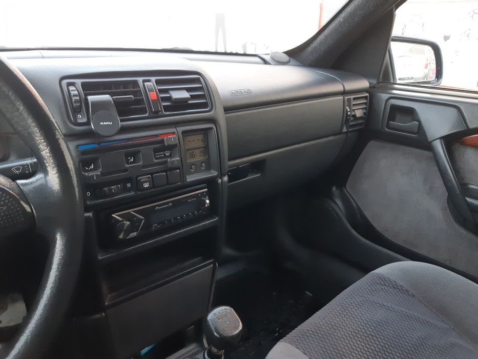 Продам Опель вектра 1994год