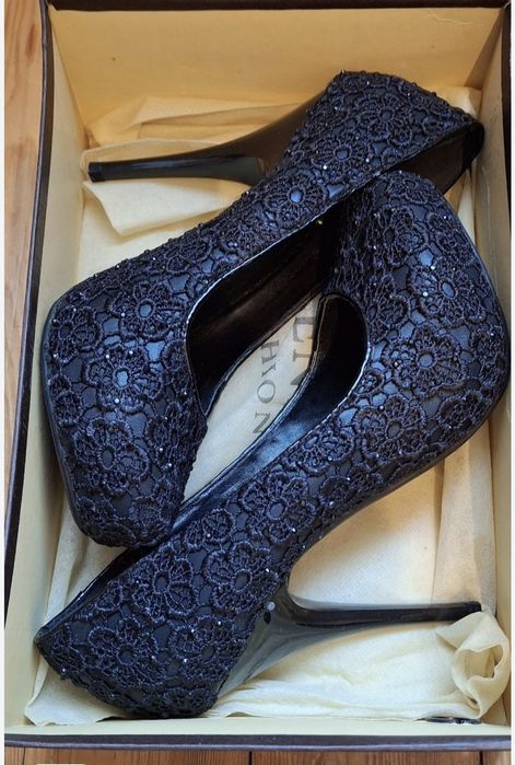 Туфли вечерние размер 36