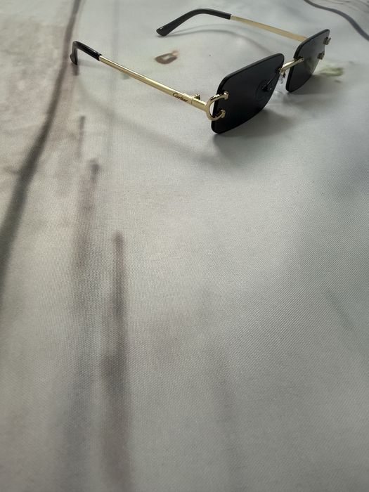 Ochelari de soare Cartier, noi, nepurtati
