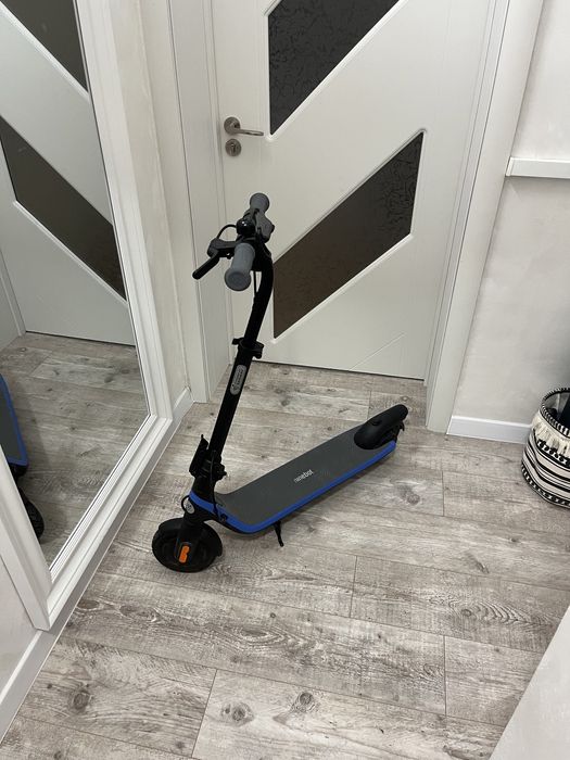 Ninebot Segway C2 Pro – детска електрическа тротинетка, отлична
