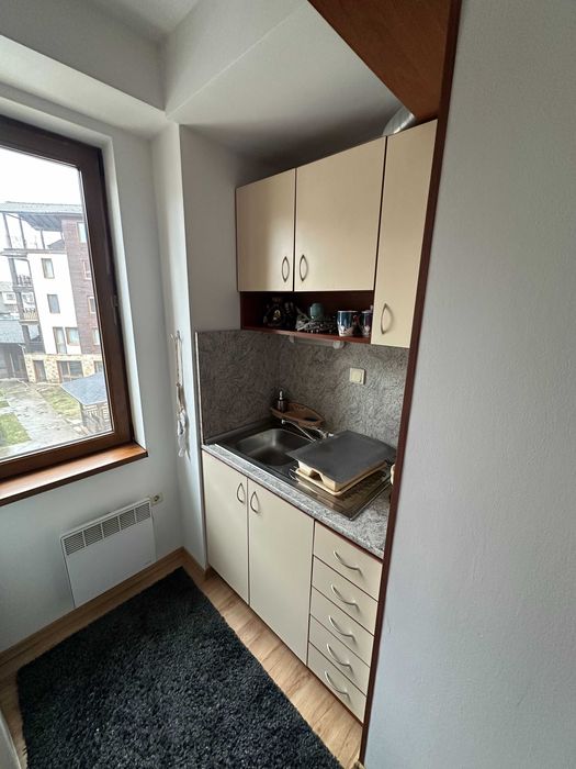 Тристаен апартамент под наем на отлична локация в Банско