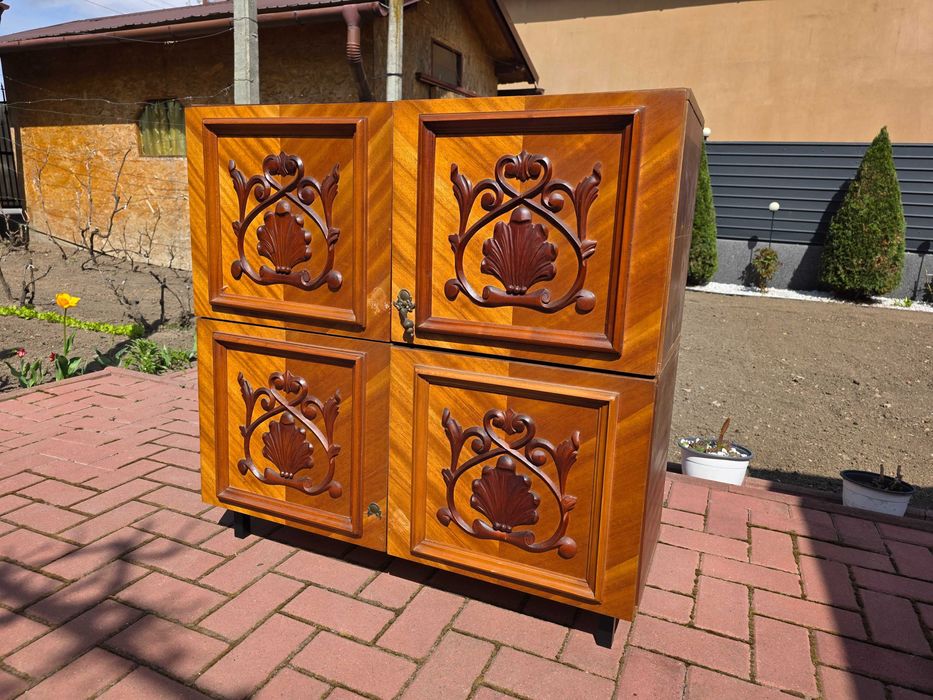 Dulap comoda multifuncțional