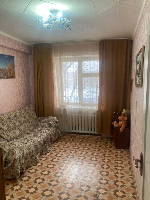 Продам 4-х комнатную квартиру