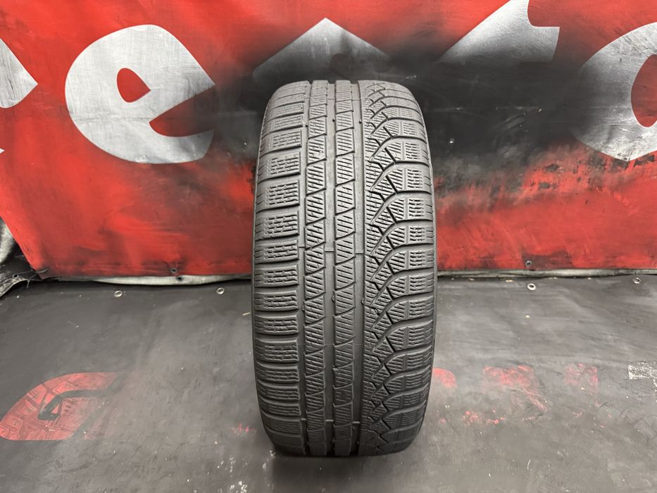 245 40 19, Зимна гума, Pirelli PZeroWinter, 1 брой