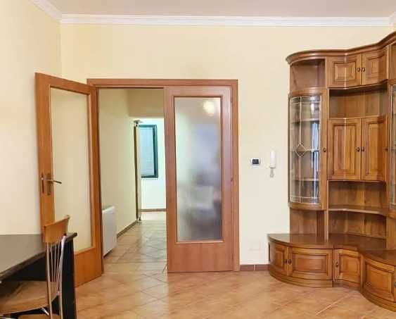 Дава се под наем Четиристаен апартамент в Пловдив, Център - 99 кв.м за 255 € - Снимка #5