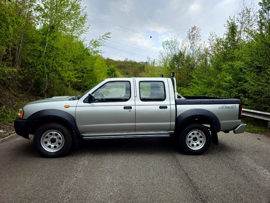 Nissan Navara/2.5 TD intercoler
