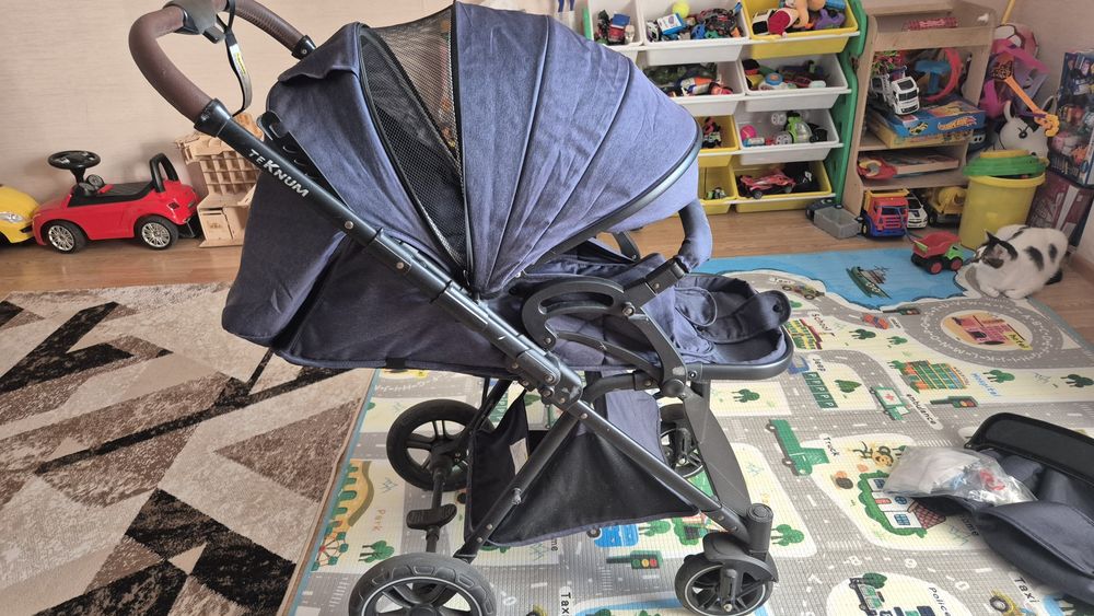 Коляска детская демисезонная