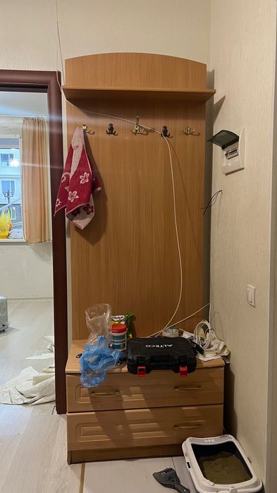 Продам прихожки в прихожую
