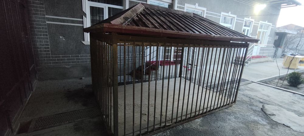 Кафас сотилади жуда бакуват килиб ясалган таги пол тахта ИТ ёки куй ун