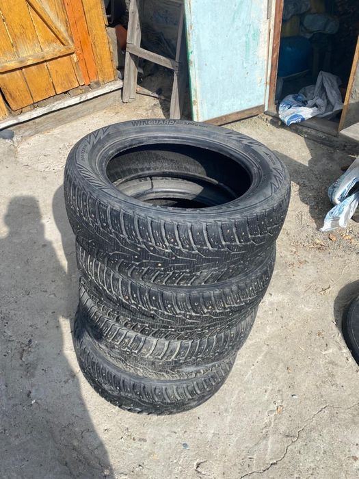Продам зимние шины