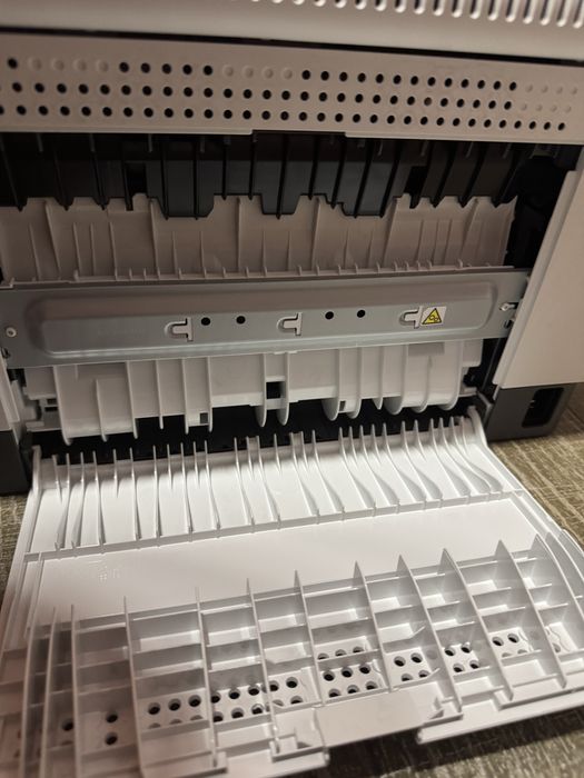 МФУ HP LazerJet M236DW