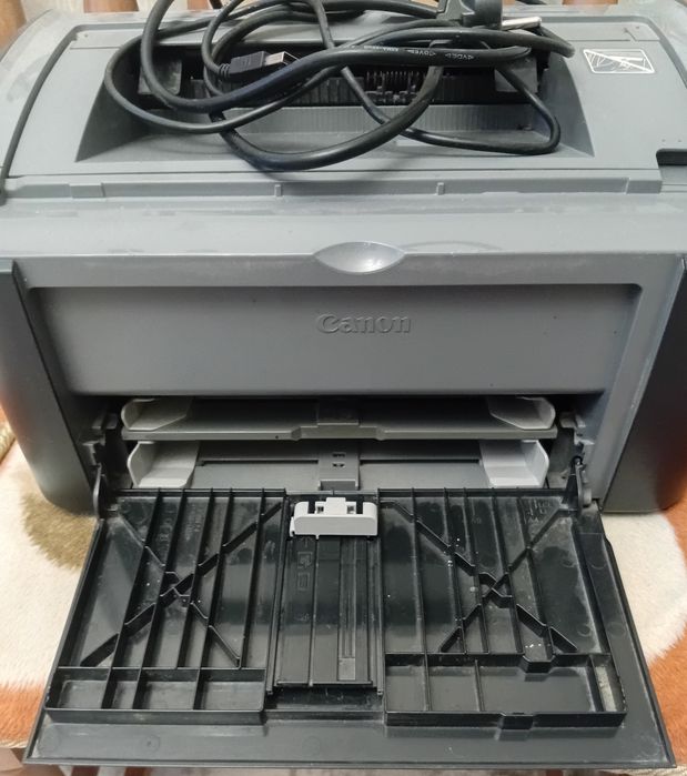 Canon LBP2900B
принтер