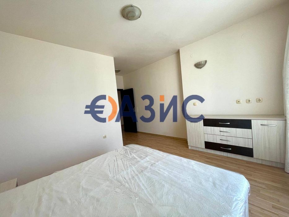 Тристаен апартамент в комплекс Stella Polaris, 102 кв.м., Слънчев бряг